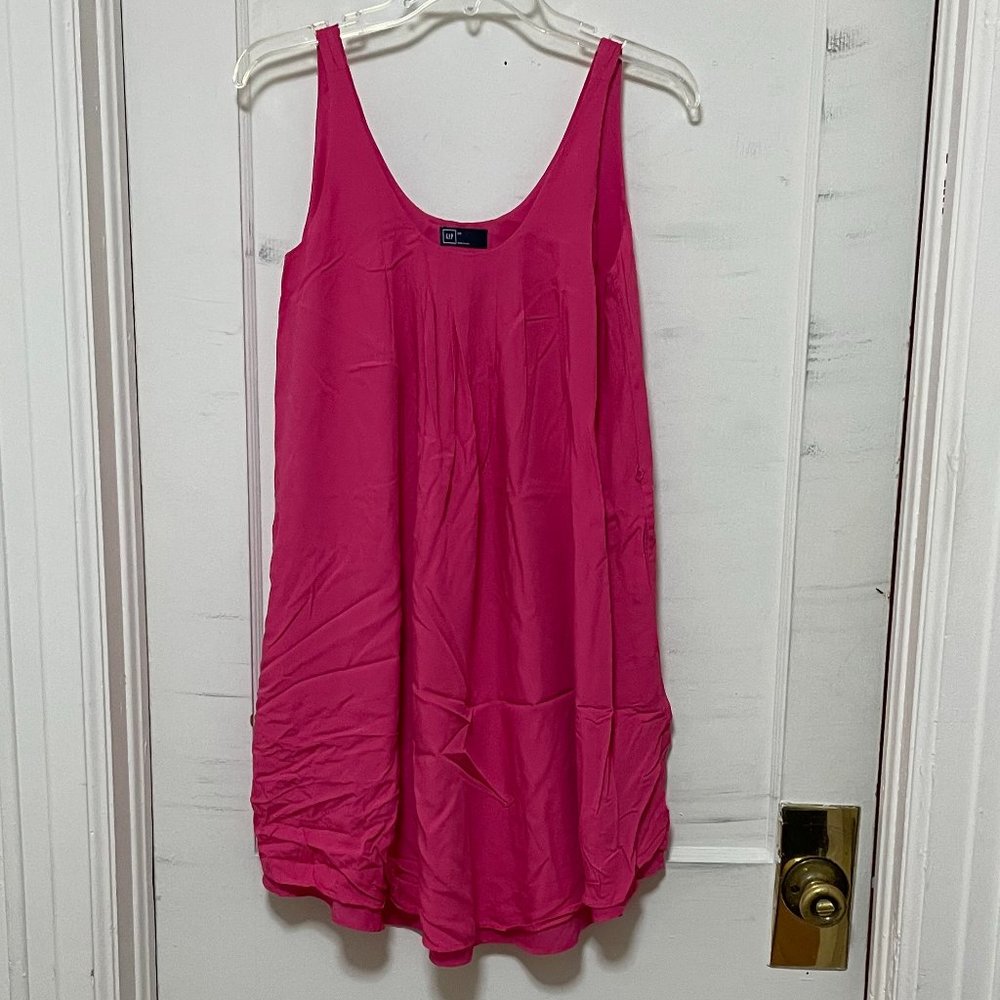 Gap Pink Dress with pockets